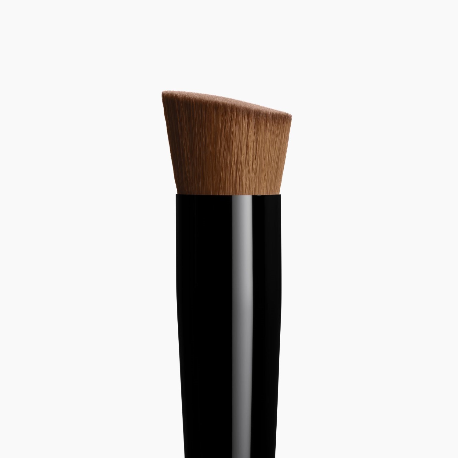 BROCHA PARA BASE DE MAQUILLAJE FLUIDA Y EN POLVO